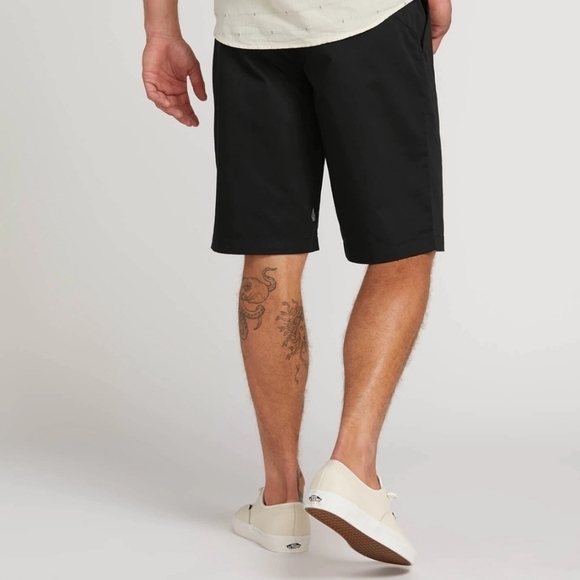 Volcom Frickin Black Chino Shorts-Size 32 - Picture 3 of 12